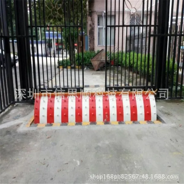 全自动防撞墙供应商 液压翻板式路障阻车器 高速阻车破胎器