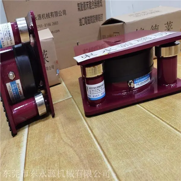 Ƥ���и������������������ѹ�崲���������ѡjedla