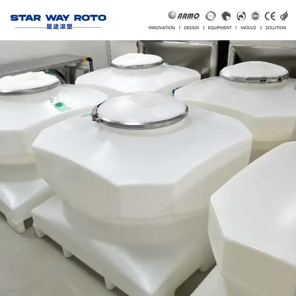 饲料储罐加工设备 星途滚塑设备 穿梭式滚塑机