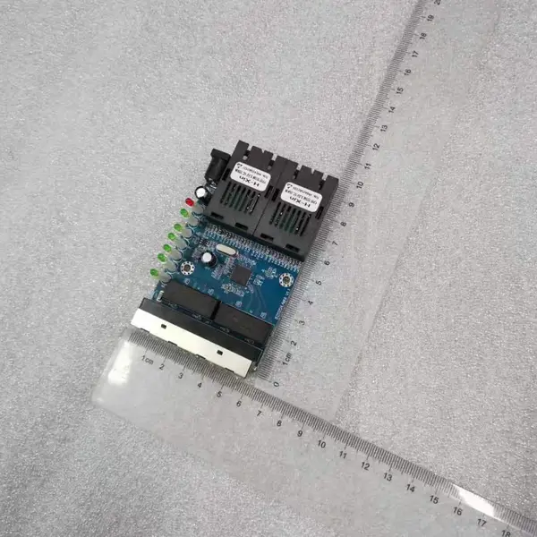供应12V矿用本安型百兆2光4电单模双纤SC 工业煤矿用收发器 煤安认证防爆摄像机专用收发器