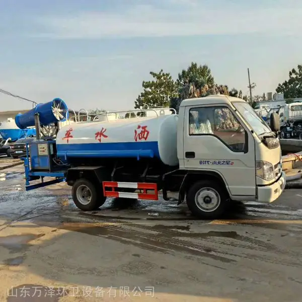 郑州5吨洒水车 工程洒水车图片 绿化洒水车厂家