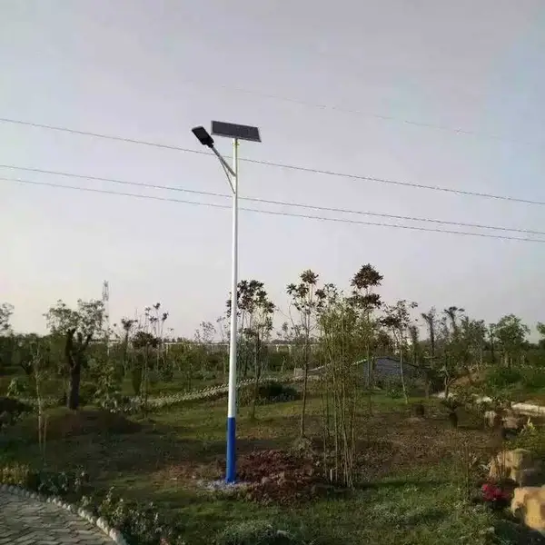 ���ƾ���̫����LED·��36��/����6��̫����·��/����25���Զ������߸˵�