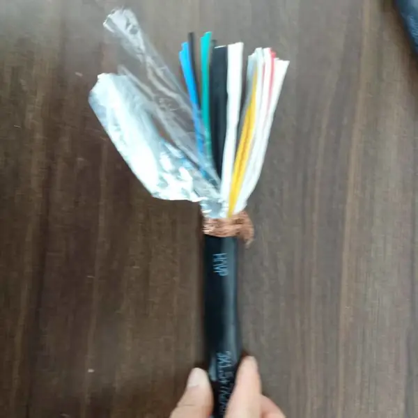 MHYVR 1X4X32/0.2煤矿用通信电缆 小猫牌 MHYVRP矿用信号电缆