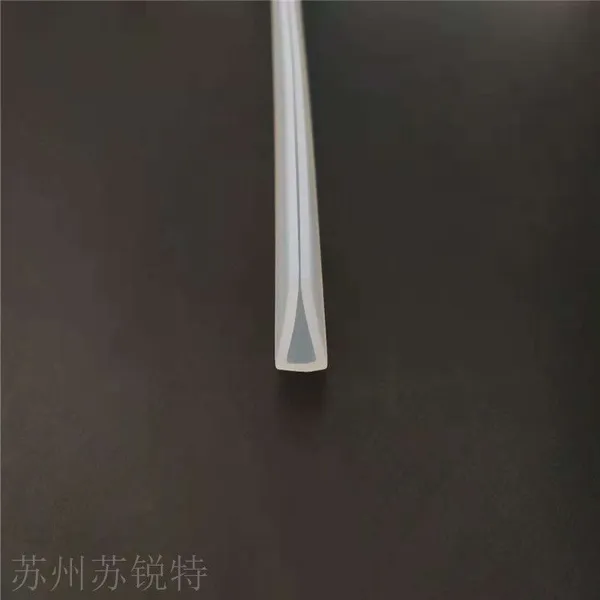 ������U��͸�����Ӱ��߷�ײ�ܷ���