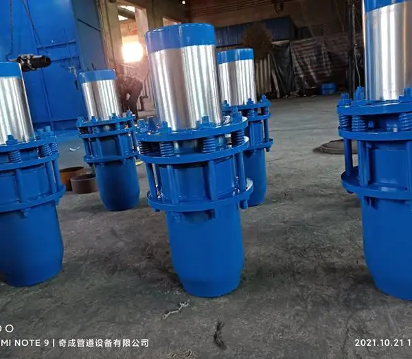 注填式套筒补偿器 蒸汽管道弹性伸缩节 奇成管道