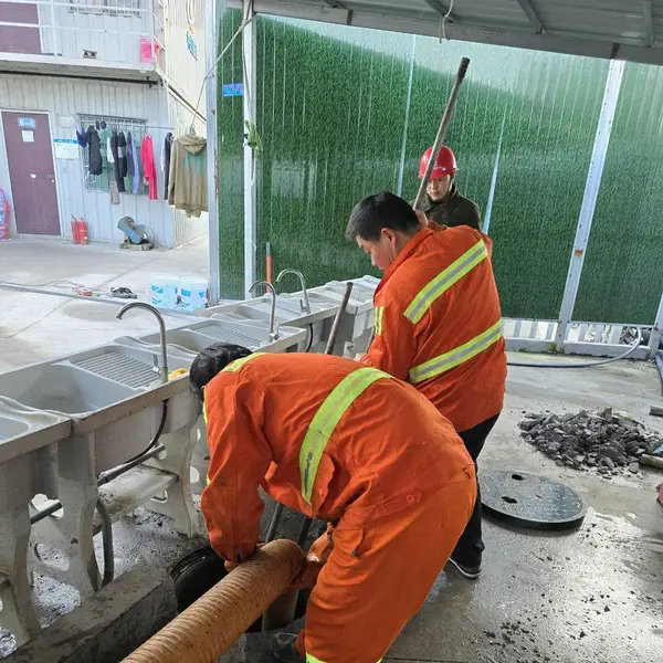 化粪池隔油池清理吸污净化车 12方罐体 市政环卫配套