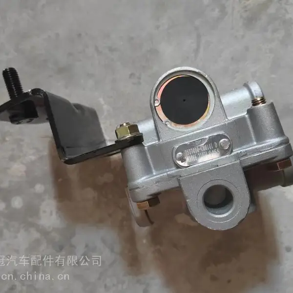 东风多利卡D6 d7 凯普特K8 ED23721 C50012继动阀 保护阀 四回路阀 泵阀批发