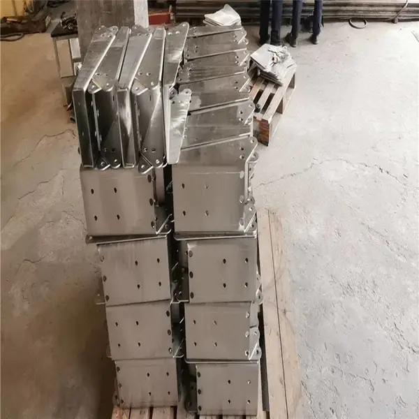 湖北激光加工厂 304垫片激光切割 12000WE大功率光纤激光切割机