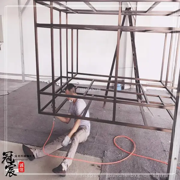 白色烤漆不锈钢电视架 氟碳漆不锈钢展示支架 抗氧化异型不锈钢架