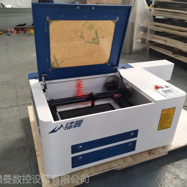 厂家直销4030 镭曼 窗花工艺品纸张玩具小型激光雕刻机