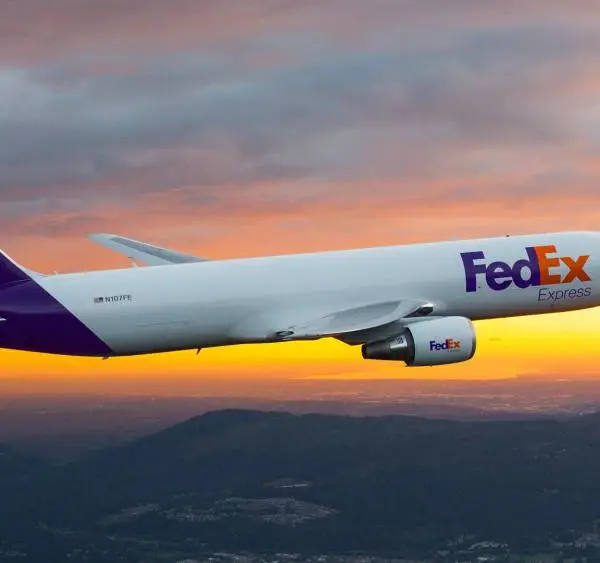 晋江到加拿大快递上门收货dhl/ups国际快递服务