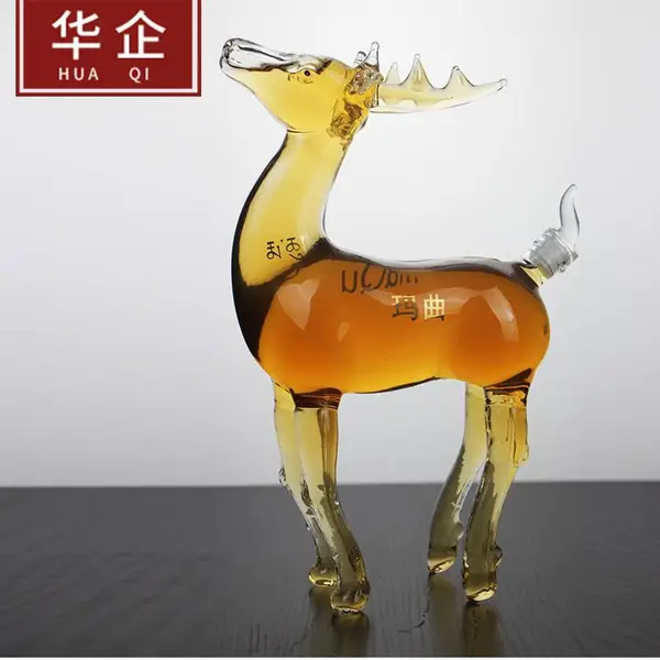 鹿造型艺术酒瓶 高硼硅玻璃酒瓶 异形手工艺吹制玻璃酒瓶