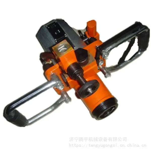 ��Ӧ��������ZRS-50/400�ֳ�ʽ�黯Һ���