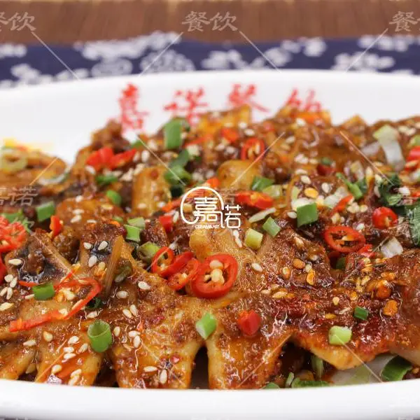 铁板鱿鱼*** 铁板小吃烤鸭肠铁板鱿鱼做法培训