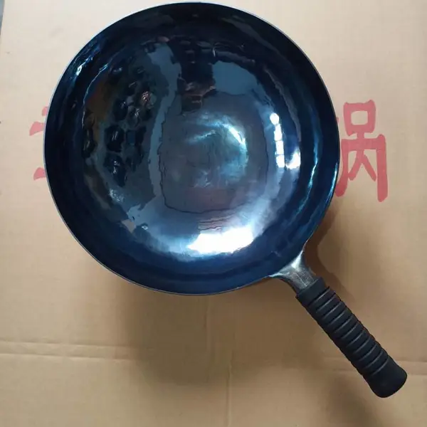章丘手工炒勺价格无涂层烤蓝铁锅章丘手打铁锅厂家章丘铁锅多少钱