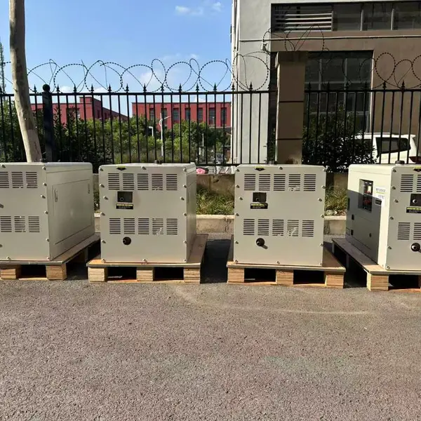 8000W汽油发电机组应急轻量便携本田物业备用电源
