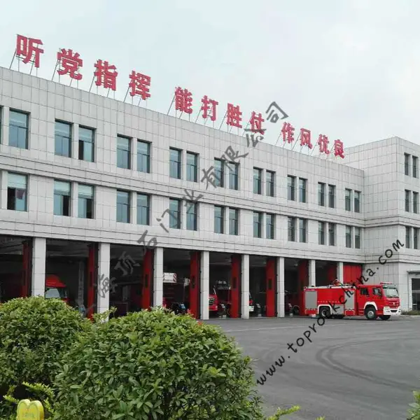 消防车库门 消防多扇折叠门 电动折叠门 好产品在顶石门业