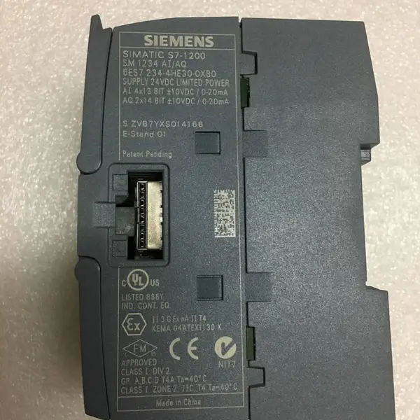 全新原装正品西门子6GK5108-0BA00-2AC2XC108以太网交换机模块