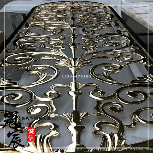 铜玻璃护栏 别墅楼梯栏杆扶手 欧式铜雕花楼梯护栏 豪华楼梯栏杆