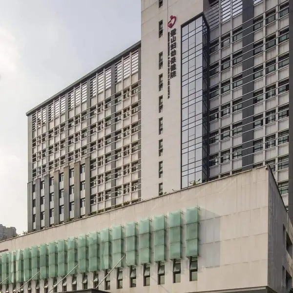 惠阳光棚玻璃更换 钢化玻璃安装 玻璃幕墙窗维修更换 中空玻璃更换