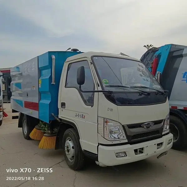 小型扫路车4方 城镇路面清理洗扫车 市政工程18方天锦扫路车