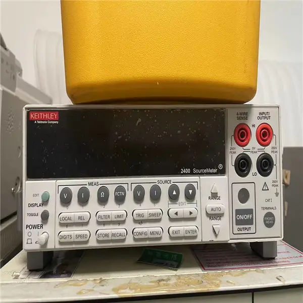 ����keithley��ʱ��2400����Դ�������µ���