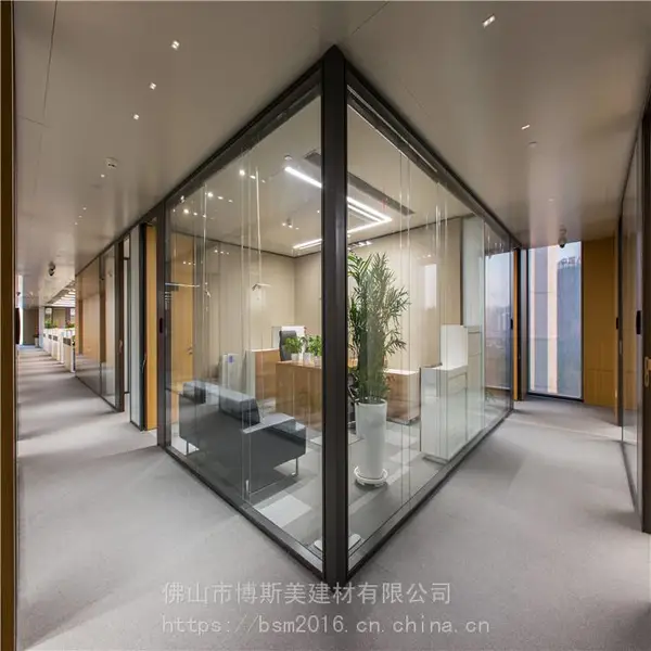 佛山 全玻璃隔断 钢铝侧单玻 磨砂玻璃隔断