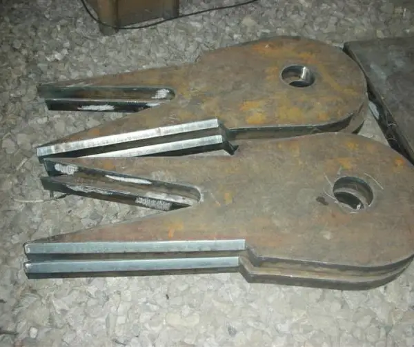Q390GJC�߽��ֻ�ѧ�ɷּ����ܷ���