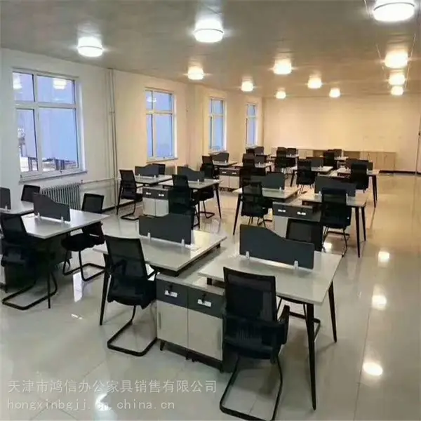 办公室办公桌厂,做工扎实,满足各类商用办公需求