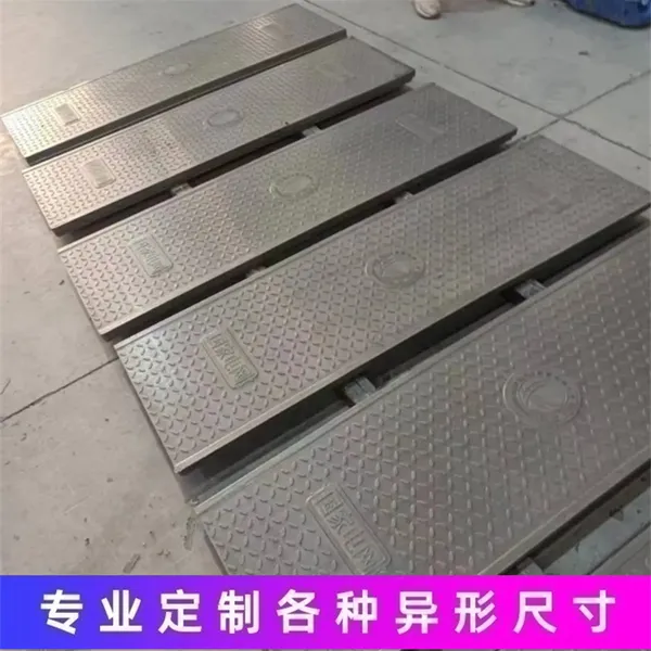 ���츴�ϵ��¹��ǰ� �͸�ʴ��Ե �����׼��� �߳��ص����ǰ� 2000*500