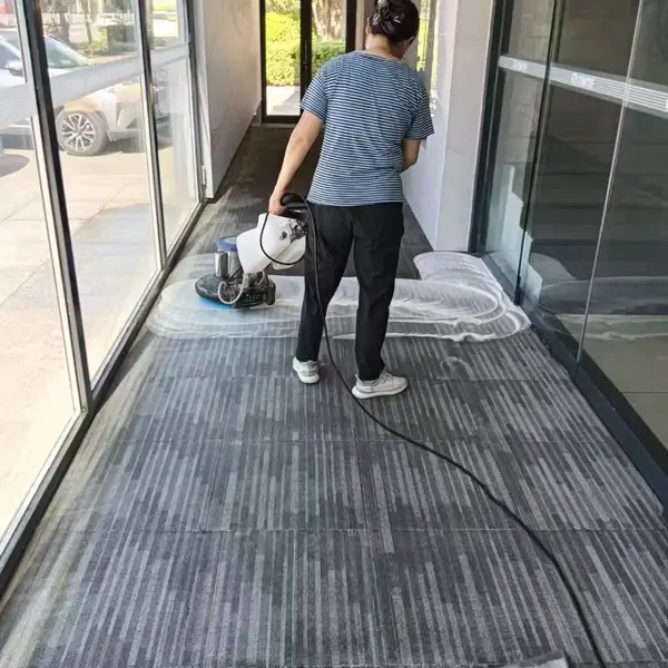 ͭ����չ�ᱣ���й�-��̺��ϴ��˾�绰