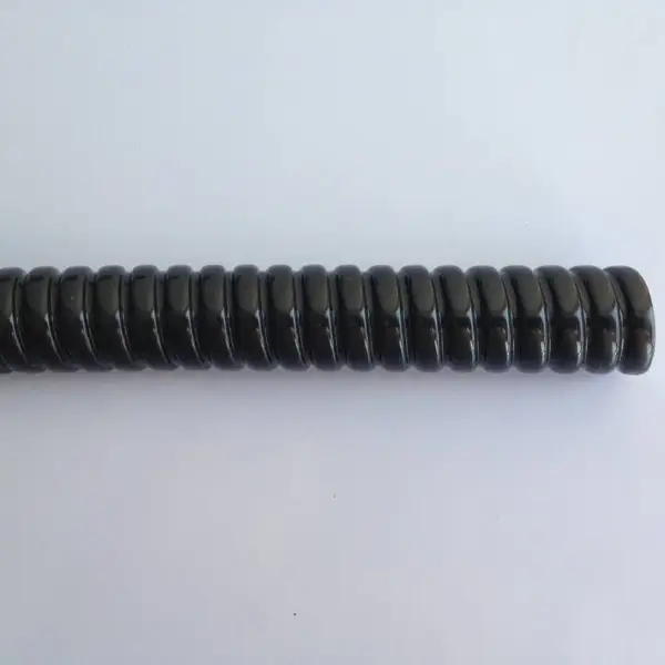 低烟毒金属软管镀锌钢带+PE轻质结构耐燃使用于通风不良场所