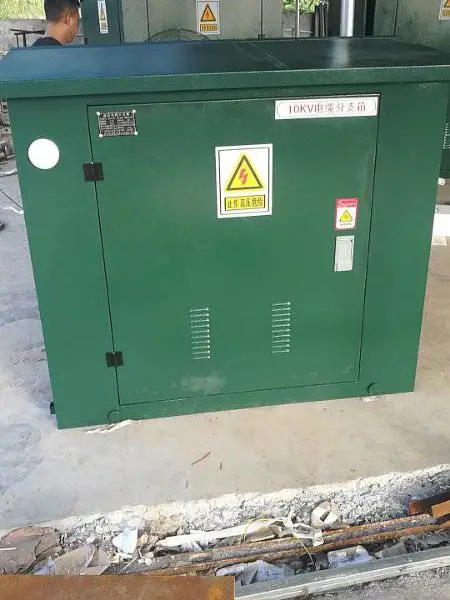 10KV��ѹ����������ĳ����ߴ����뿪�ش�������
