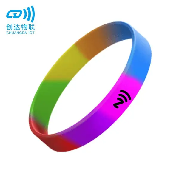 水上乐园防水NFC薄款硅胶腕带 NTAG213芯片闭环手腕带定制 公交IC手环