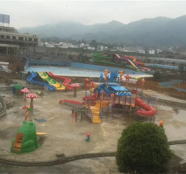 儿童戏水池水寨源头厂家配套水上游乐设施厂家水上乐园设计