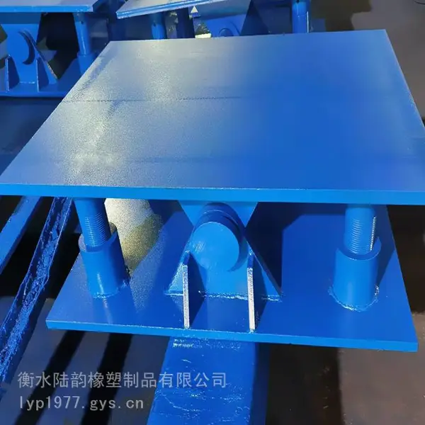 单项滑动球较支座 陆韵 钢结构减震球型钢支座 类型
