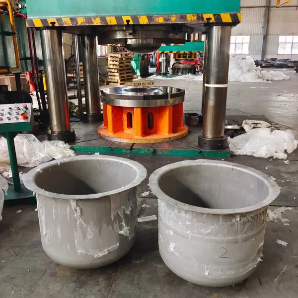 圆筒拉伸模具 精密冲压成型现场 开模快交付准 源头工厂
