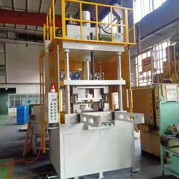灯具装饰压铸件渣包切边机/铝合金制品冲切机