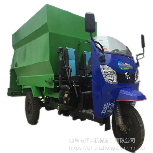 一站式各种畜牧养殖机械 撒料车 搅拌机 清粪车