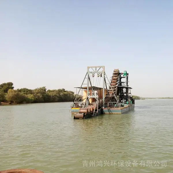 淘金船 河道挖沙淘金设备 青州鸿兴采金船厂家