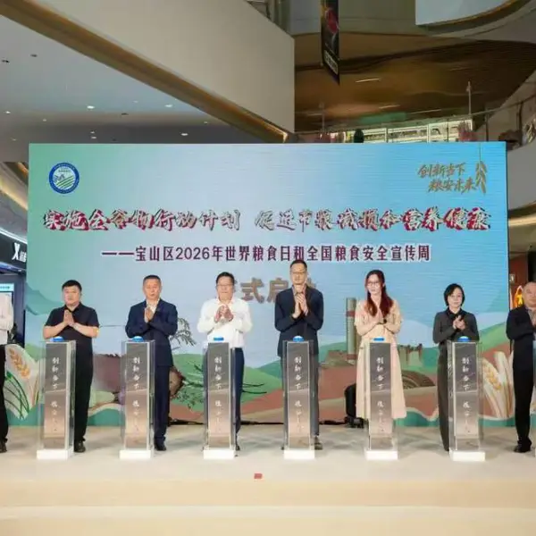 上海杭州苏州LED启动柱全屏LED启动柱高清屏启动柱