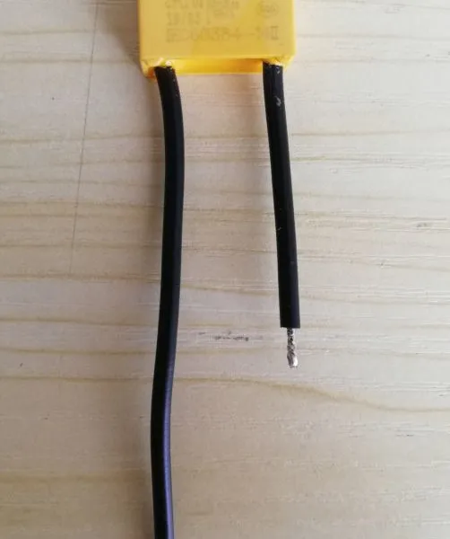 安规软导线电容/X2软线电容/电动工具信号抗干扰专用电容 334K275V/310v