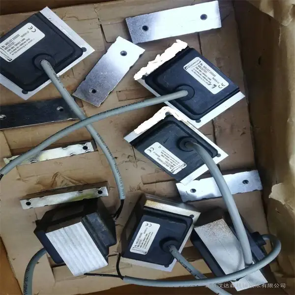 WALVOIL����12Z240040 MB2300157-011 DURA ��Ƶ�� GS3-4010