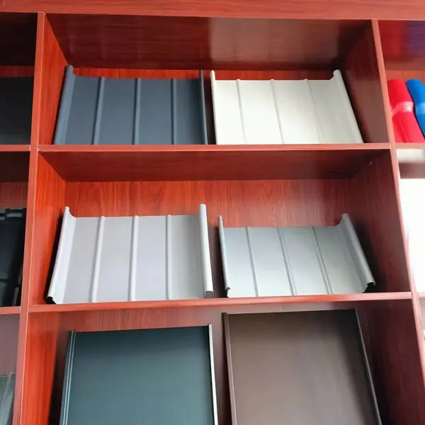 广州铝镁锰屋面板铝镁锰屋面系统耐腐蚀不生锈供应铝镁锰板