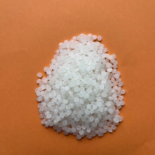 聚乙烯仿真植物抗UV母粒T-0020EA
