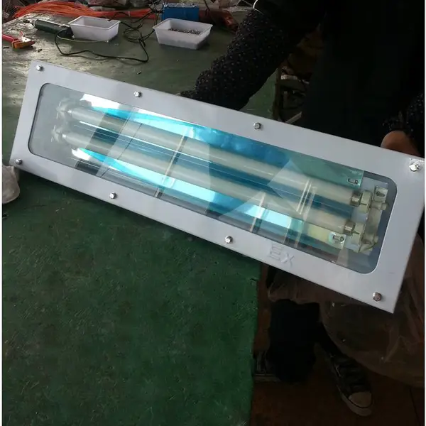 三管防爆洁净荧光灯/LED3*18W化学品仓库防爆灯