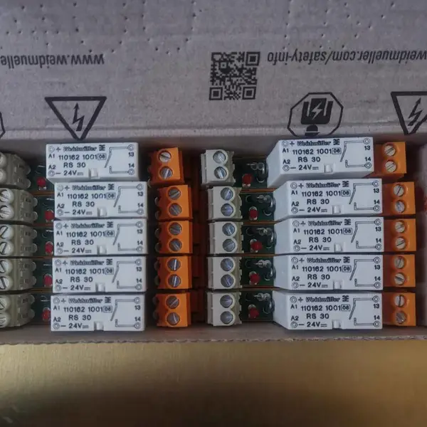 EI ���Ʒ� FC-24 999331 ECKERLE ������ EVL 58 24V 5804 B6 S 24