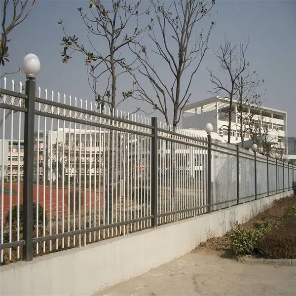 锌钢护栏网组装 天津防护网栏 幼儿园室外防护网