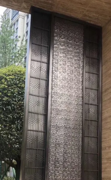 古铜拉丝不锈钢屏风 不锈钢激光板和方管焊接组合隔断