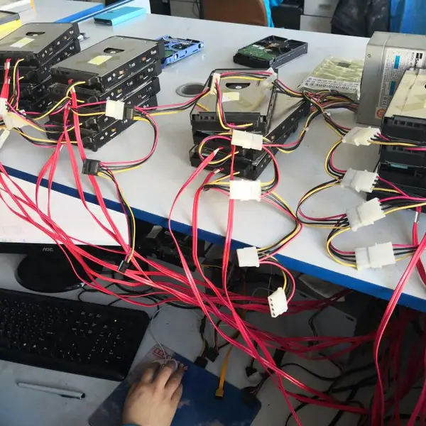 服务器硬盘RAID磁盘阵列瘫痪NAS网络存储柜哈尔滨专业数据恢复海鹏数据